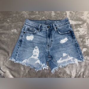 ARIZONA JEAN CO JUNIOR/WOMANS JEAN SHORTS